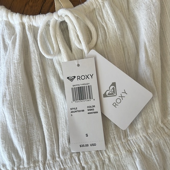 Roxy Keyhole - Picture 2 of 3